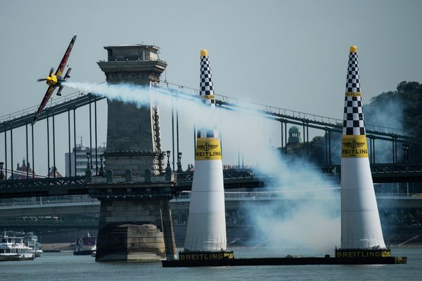 Dancing Through the Sky: Best Moments of Red Bull Air Race in Budapest Dancing Through the Sky: Best Moments of Red Bull Air Race in Budapest - Sputnik International