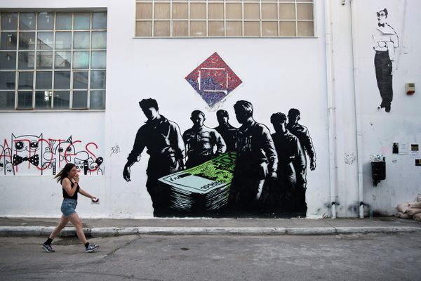 Greece in Crisis? Just Sneer at It! Greece in Crisis? Just Sneer at It! - Sputnik International
