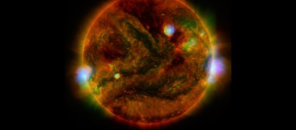Flaring, active regions of our sun are highlighted in this new image combining observations from several telescopes - Sputnik International