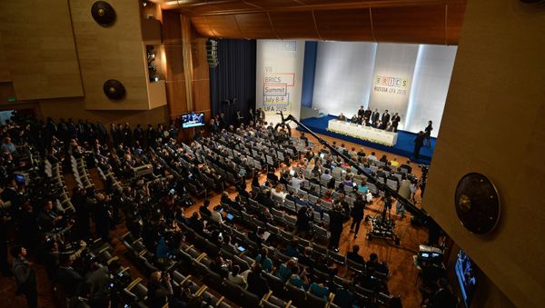 Signing of joint documents following the BRICS leaders meeting - Sputnik International