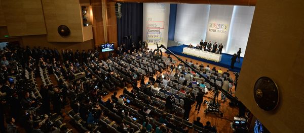 Signing of joint documents following the BRICS leaders meeting Signing of joint documents following the BRICS leaders meeting - Sputnik International