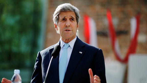 US Secretary of State John Kerry delivers a statement on the Iran talks in Vienna, Austria, Sunday, July 5, 2015 US Secretary of State John Kerry delivers a statement on the Iran talks in Vienna, Austria, Sunday, July 5, 2015 - Sputnik International