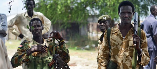 June 24, 2015, South Sudanese government soldiers patrol in Bentiu town, South Sudan. South Sudan’s army has burned people alive, raped and shot girls, and forced tens of thousands from their homes June 24, 2015, South Sudanese government soldiers patrol in Bentiu town, South Sudan. South Sudan’s army has burned people alive, raped and shot girls, and forced tens of thousands from their homes - Sputnik International