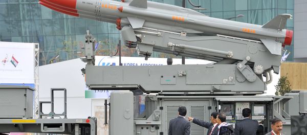 India's mobile surface-to-air missile defense system Akash is displayed during a press day of the Seoul International Aerospace and Defense Exhibition in Goyang, north of Seoul, on October 28, 2013 - Sputnik International