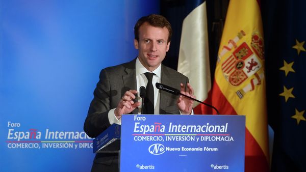 French Minister of Economy, Industry and the Digital Economy, Emmanuel Macron speaks as he takes part in the New Economy Forum in Madrid on July 10, 2015 French Minister of Economy, Industry and the Digital Economy, Emmanuel Macron speaks as he takes part in the New Economy Forum in Madrid on July 10, 2015 - Sputnik International