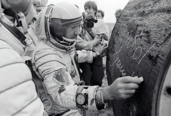 Soyuz-Apollo, Come In: 40 Anniversary of Historic US-Soviet Space Flight Soyuz-Apollo, Come In: 40 Anniversary of Historic US-Soviet Space Flight - Sputnik International