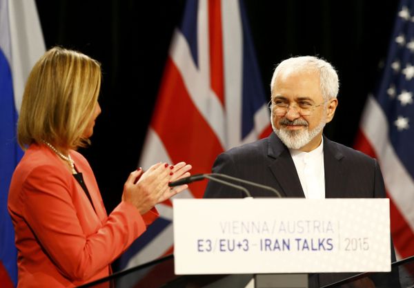 Dancing in the Street: Iranians Celebrate Nuclear Deal Dancing in the Street: Iranians Celebrate Nuclear Deal - Sputnik International