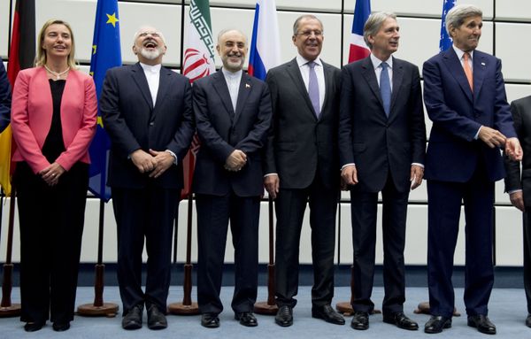 Dancing in the Street: Iranians Celebrate Nuclear Deal Dancing in the Street: Iranians Celebrate Nuclear Deal - Sputnik International