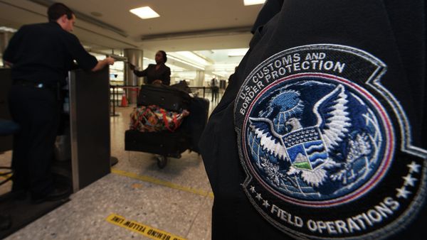 US Customs and Border Protection Officer - Sputnik International