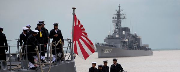 Japanese navy officers stand on the deck of Japan Maritime Self-Defense Force's vessel docked at Thilawa port, Myanmar, Monday, Sept. 30, 2013 Japanese navy officers stand on the deck of Japan Maritime Self-Defense Force's vessel docked at Thilawa port, Myanmar, Monday, Sept. 30, 2013 - Sputnik International