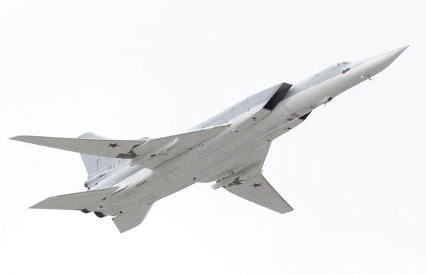 Romanian Fighter Jets Scrambled to Escort Russian Bombers Flying Over Black Sea - Sputnik International