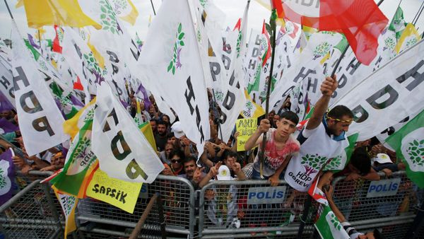Supporters listen to Selahattin Demirtas, co-chair of the pro-Kurdish Peoples' Democratic Party, HDP, as he addresses an election rally in Istanbul, Turkey, Saturday, May 30, 2015 Supporters listen to Selahattin Demirtas, co-chair of the pro-Kurdish Peoples' Democratic Party, HDP, as he addresses an election rally in Istanbul, Turkey, Saturday, May 30, 2015 - Sputnik International