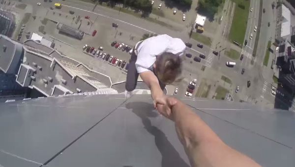 Insane High Rise Parkour - Sputnik International