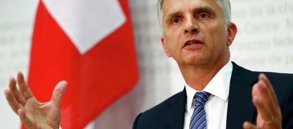 Swiss Foreign Minister Didier Burkhalter speaks to media after the weekly meeting of the Federal Council on the relations between Switzerland and the European Union in Bern, Switzerland June 24, 2015 Swiss Foreign Minister Didier Burkhalter speaks to media after the weekly meeting of the Federal Council on the relations between Switzerland and the European Union in Bern, Switzerland June 24, 2015 - Sputnik International
