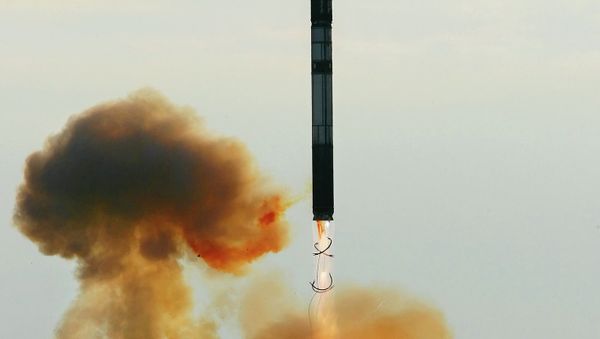 Launching RS-20 intercontinental ballistic missile from Yasny space center - Sputnik International
