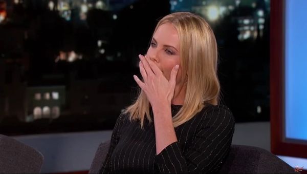 Charlize Theron Invited President Obama to a Strip Club - Sputnik International