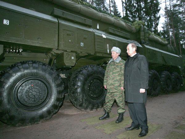 Powerful Topol-M: 30 Years in the Inventory of the Russian Army Powerful Topol-M: 30 Years in the Inventory of the Russian Army - Sputnik International
