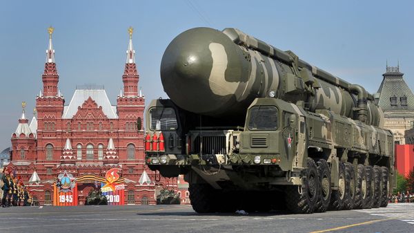 Powerful Topol-M: 30 Years in the Inventory of the Russian Army Powerful Topol-M: 30 Years in the Inventory of the Russian Army - Sputnik International
