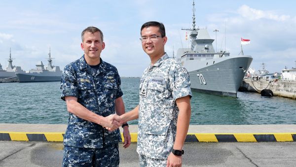 Joint-naval exercise in Singapore - Sputnik International
