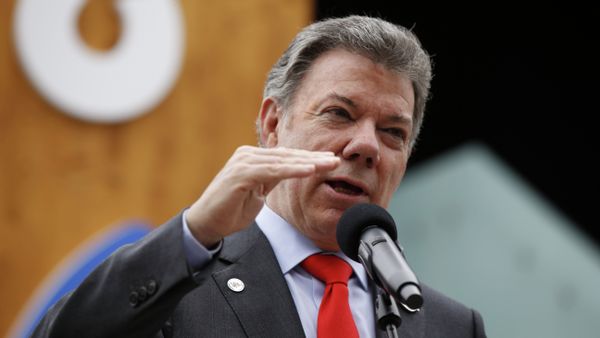Colombia's President Juan Manuel Santos delivers his speech as he visits the Colombian pavilion at the 2015 Expo in Rho, near Milan, Italy, Friday, June 12, 2015. Colombia's President Juan Manuel Santos delivers his speech as he visits the Colombian pavilion at the 2015 Expo in Rho, near Milan, Italy, Friday, June 12, 2015. - Sputnik International
