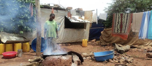 An Eritrean woman cooks Ijara (an Ethiopian dish) in the Mai-aini refugee camp in northern Ethiopia, Friday, July 29, 2011 An Eritrean woman cooks Ijara (an Ethiopian dish) in the Mai-aini refugee camp in northern Ethiopia, Friday, July 29, 2011 - Sputnik International