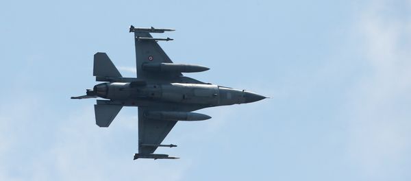 A missile-loaded Turkish Air Force warplane takes off from the Incirlik Air Base, in the outskirts Adana, south-eastern Turkey, Tuesday, July 28, 2015 A missile-loaded Turkish Air Force warplane takes off from the Incirlik Air Base, in the outskirts Adana, south-eastern Turkey, Tuesday, July 28, 2015 - Sputnik International