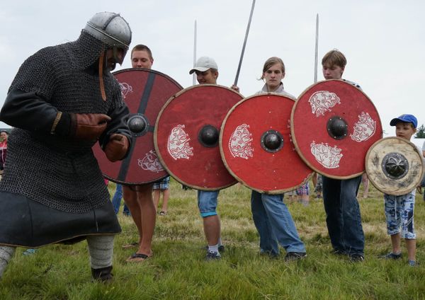 By The Hammer of Thor: Vikings Descend on Russia's Kaliningrad Region - Sputnik International