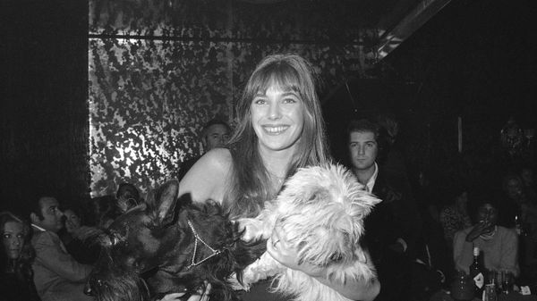 British actress and pop singer Jane Birkin is shown at Rome's night club Cabala 25, Nov. 10, 1972. - Sputnik International