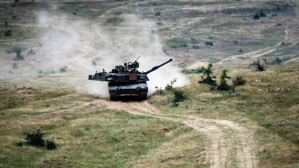 US Army M1A2 Abrams battle tank is pictured during a joint military drill in Latvia US Army M1A2 Abrams battle tank is pictured during a joint military drill in Latvia - Sputnik International