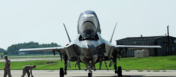 A Marine Corp F-35B Joint Strike Fighter at Patuxent River Naval Air Station, Maryland - Sputnik International