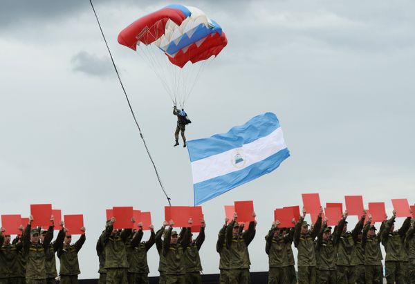 Competition of Might: International Army Games 2015 in Russia - Sputnik International