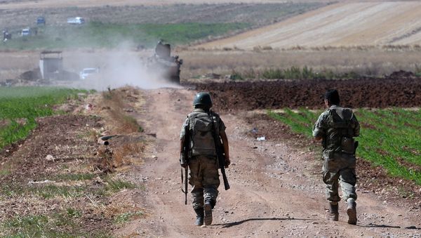 Turkish soldiers patrol near the border with Syria, ouside the village of Elbeyli, east of the town of Kilis, southeastern Turkey Turkish soldiers patrol near the border with Syria, ouside the village of Elbeyli, east of the town of Kilis, southeastern Turkey - Sputnik International