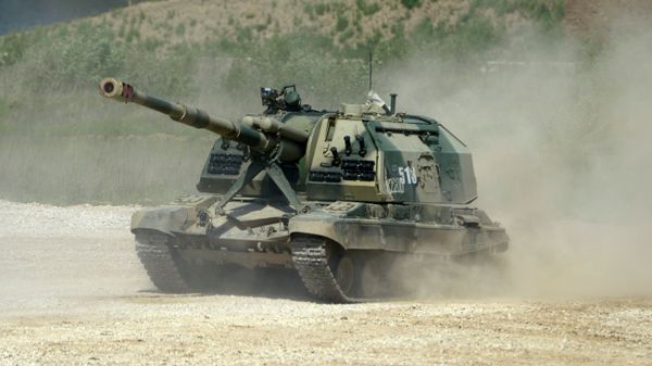 MSTA-S self-propelled gun MSTA-S self-propelled gun - Sputnik International