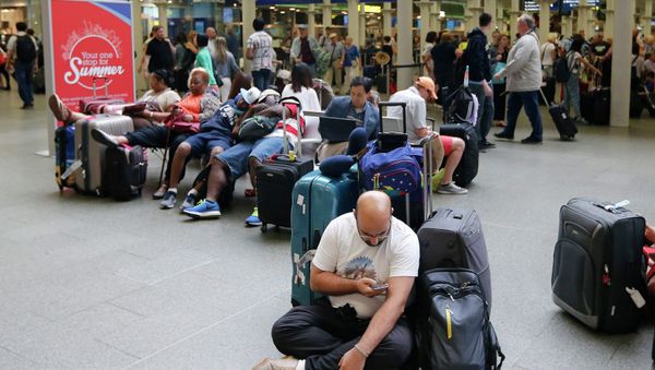 People queue as they wait at the St. Pancras international train station terminal in London, Thursday, July 2, 2015. File photo People queue as they wait at the St. Pancras international train station terminal in London, Thursday, July 2, 2015. File photo - Sputnik International