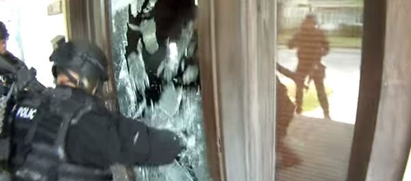 Indiana SWAT Team Deemed Liable for Wrong-House Flashbang Raid Indiana SWAT Team Deemed Liable for Wrong-House Flashbang Raid - Sputnik International