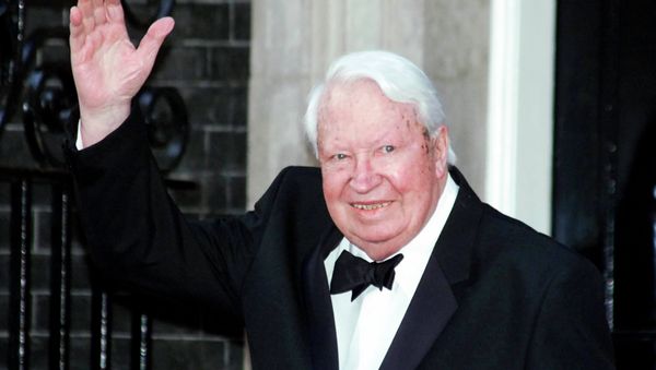 Britain's former Prime Minister Sir Edward Heath arrives at 10 Downing Street, in London Monday, April 29, 2002, where Prime Minister Tony Blair was hosting a celebratory royal Golden Jubilee dinner. - Sputnik International
