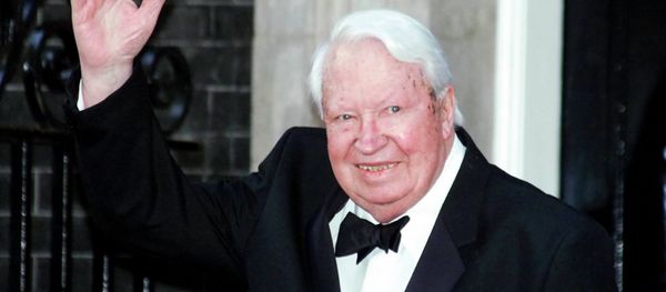 Britain's former Prime Minister Sir Edward Heath arrives at 10 Downing Street, in London Monday, April 29, 2002, where Prime Minister Tony Blair was hosting a celebratory royal Golden Jubilee dinner. Britain's former Prime Minister Sir Edward Heath arrives at 10 Downing Street, in London Monday, April 29, 2002, where Prime Minister Tony Blair was hosting a celebratory royal Golden Jubilee dinner. - Sputnik International