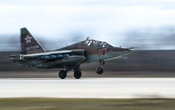 Russian Air Force Day: A Tribute to Iconic Military Aircraft - Sputnik International