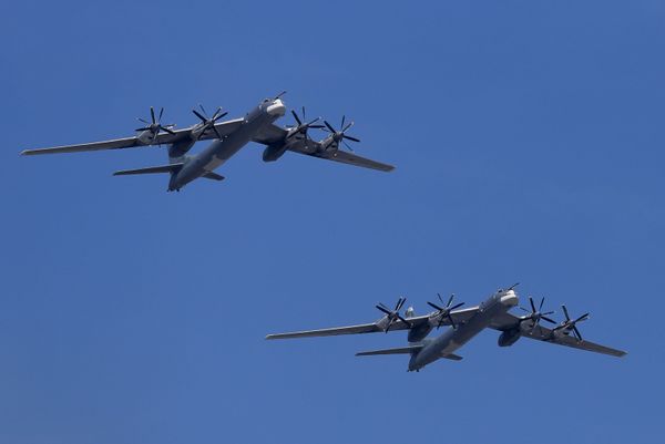Russian Air Force Day: A Tribute to Iconic Military Aircraft - Sputnik International