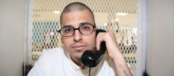 In this Aug. 5, 2015 photo, Daniel Lee Lopez, 27, speaks from a visiting cage outside death row at the Texas Department of Criminal Justice Polunsky Unit near Livingston, Texas In this Aug. 5, 2015 photo, Daniel Lee Lopez, 27, speaks from a visiting cage outside death row at the Texas Department of Criminal Justice Polunsky Unit near Livingston, Texas - Sputnik International