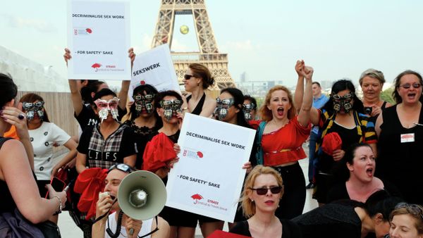 Sex workers take part in a demonstration called by the Strass union and the Roses d'Acier association on June 5, 2015 on the Trocadero square in Paris - Sputnik International
