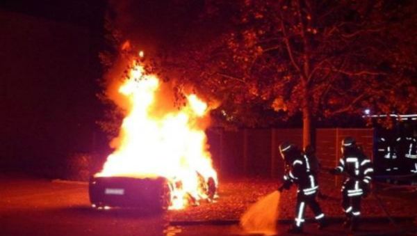 Millionaire Son Burns $245k Ferrari for an Upgrade Millionaire Son Burns $245k Ferrari for an Upgrade - Sputnik International
