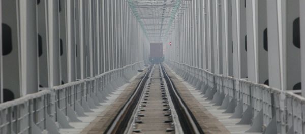 Phase 2 of railway bridge over Amur commissioned in Khabarovsk Phase 2 of railway bridge over Amur commissioned in Khabarovsk - Sputnik International