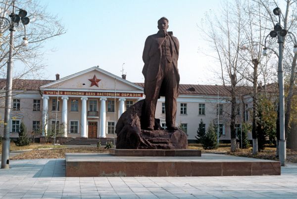 A monument at the Polygon to Academician Igor Kurchatov, one of the developers of nuclear weapons and founder of the Semipalatinsk nuclear test site. A monument at the Polygon to Academician Igor Kurchatov, one of the developers of nuclear weapons and founder of the Semipalatinsk nuclear test site. - Sputnik International