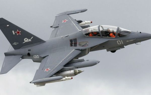 Russian-made Yak-130 trainer/strike aircraft - Sputnik International