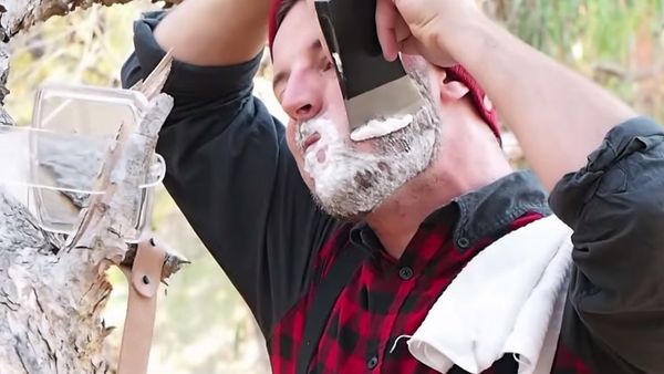 Shaving With An Axe - Sputnik International