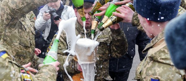 Drunken Ukrainian Troops Shoot Donbass Beachgoers... Just for Fun Drunken Ukrainian Troops Shoot Donbass Beachgoers... Just for Fun - Sputnik International