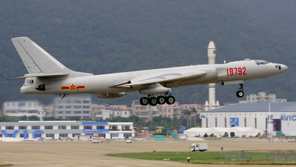 People's Liberation Army Air Force Xian HY-6 at Zhuhai Airshow - Sputnik International