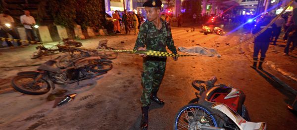 A Thai soldier ropes off the scene after a bomb exploded outside a religious shrine in central Bangkok A Thai soldier ropes off the scene after a bomb exploded outside a religious shrine in central Bangkok - Sputnik International