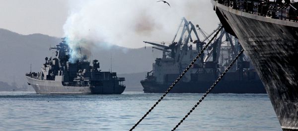 Departure of Pacific Fleet ships in a campaign to ensure safety of navigation - Sputnik International